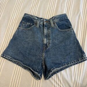 Levi’s denim shorts